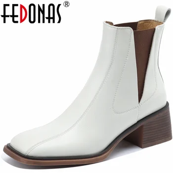 FEDONAS / къси ботуши в офис стил в лаконичном стил; сезон есен-зима; дамски обувки от естествена кожа с квадратни пръсти на дебелите ток; основни женски ботильоны;