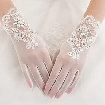 Къса тюлевые сватбени ръкавици за младоженци Дължина до китката Дантелени апликации от кристал и мъниста Женски подаръци за партита