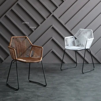 Трапезни столове от скандинавския ратан за открити тераси, стол за спални, кафенета, прост, модерен стол за почивка в хотел ресторант с облегалка